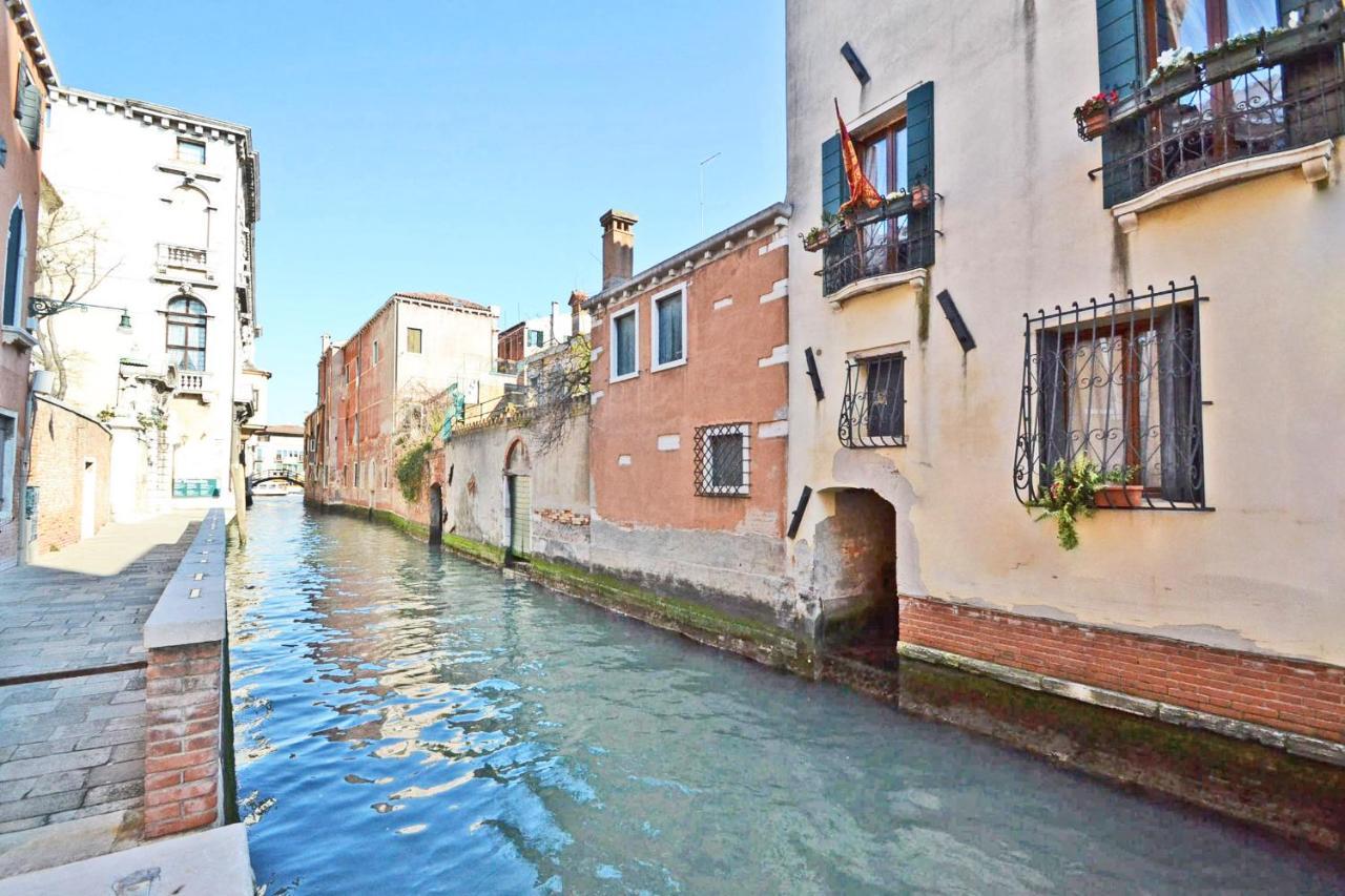 San Barnaba On The Canal ヴェネツィア エクステリア 写真