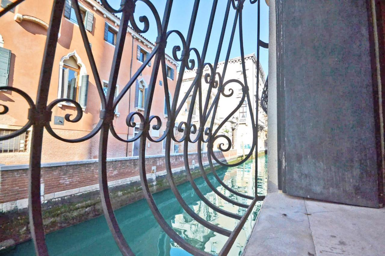 San Barnaba On The Canal ヴェネツィア エクステリア 写真